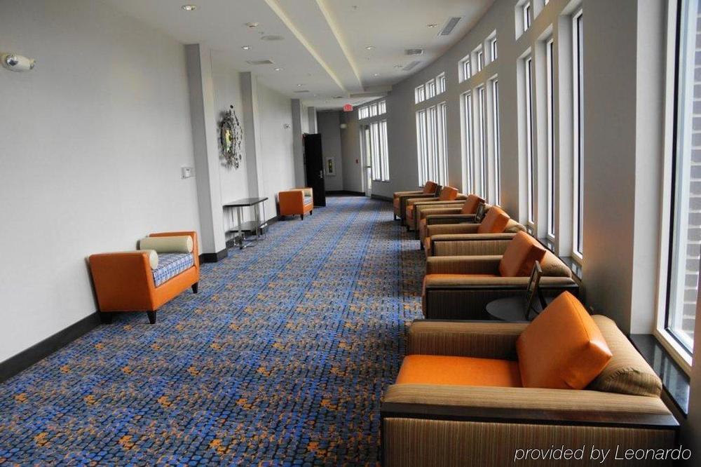 Holiday Inn Express Richmond By Ihg Eksteriør billede
