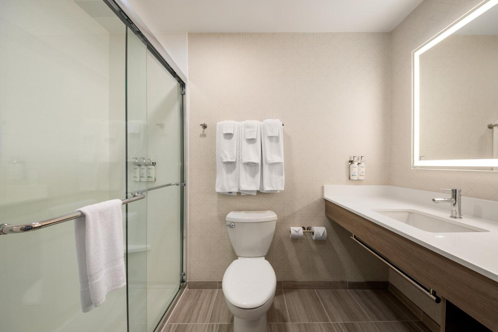 Holiday Inn Express Richmond By Ihg Eksteriør billede