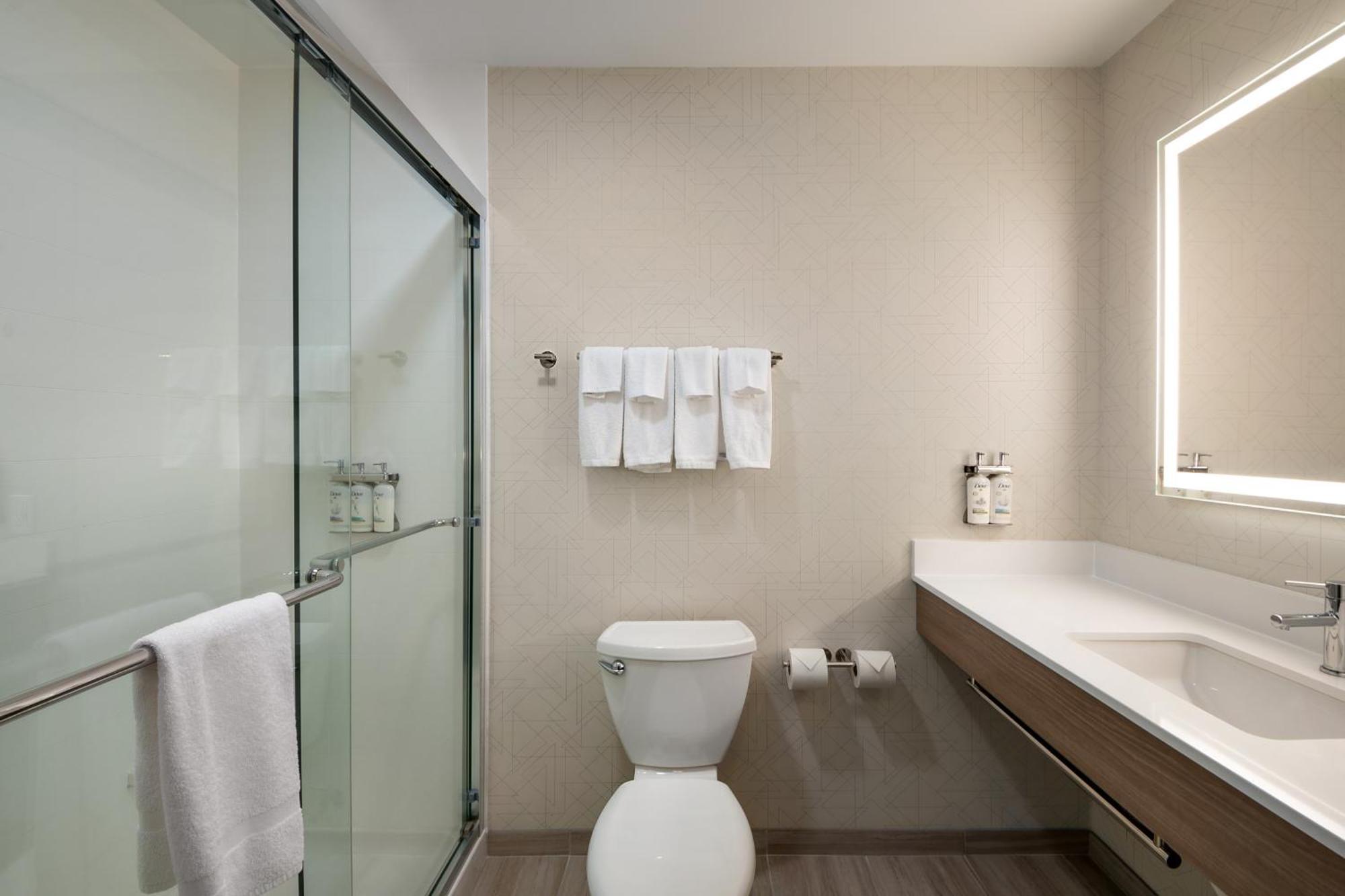 Holiday Inn Express Richmond By Ihg Eksteriør billede