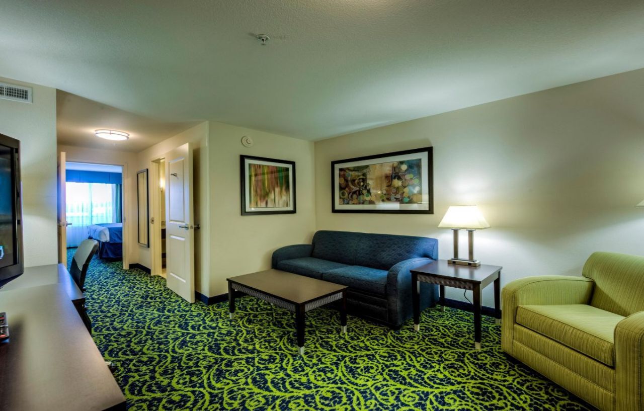 Holiday Inn Express Richmond By Ihg Eksteriør billede